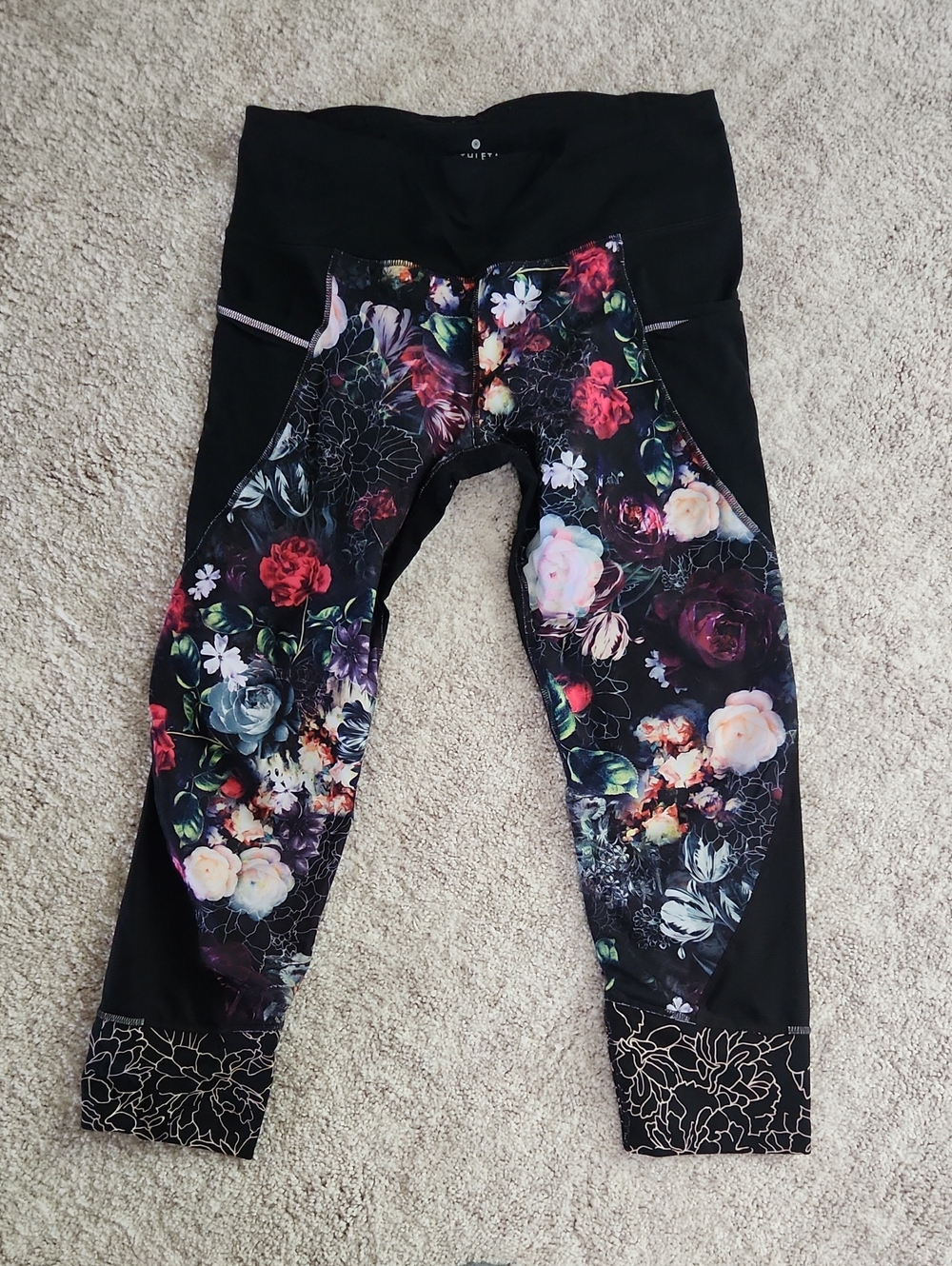 Athketa Black Floral Athletic Leggings